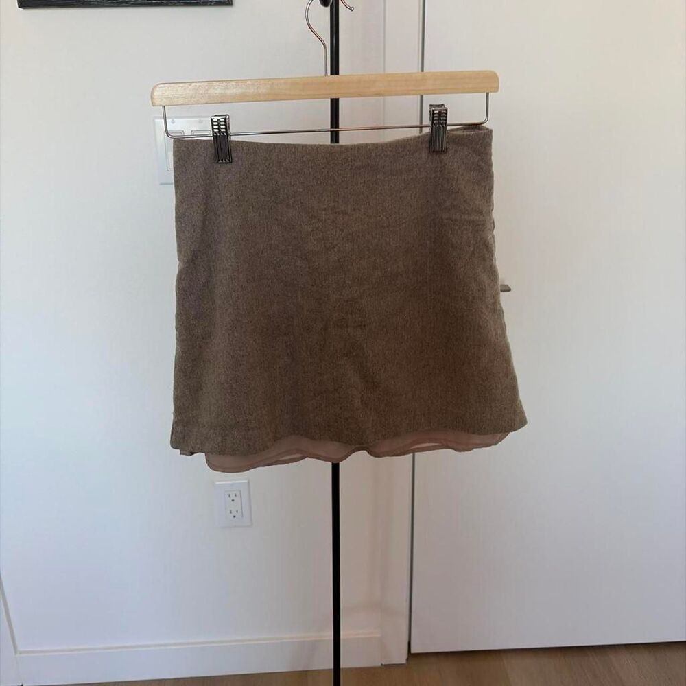 Aritzia Wilfred Tweed Bouclé Wool Mini Skirt Brown Size 8 Flawed
